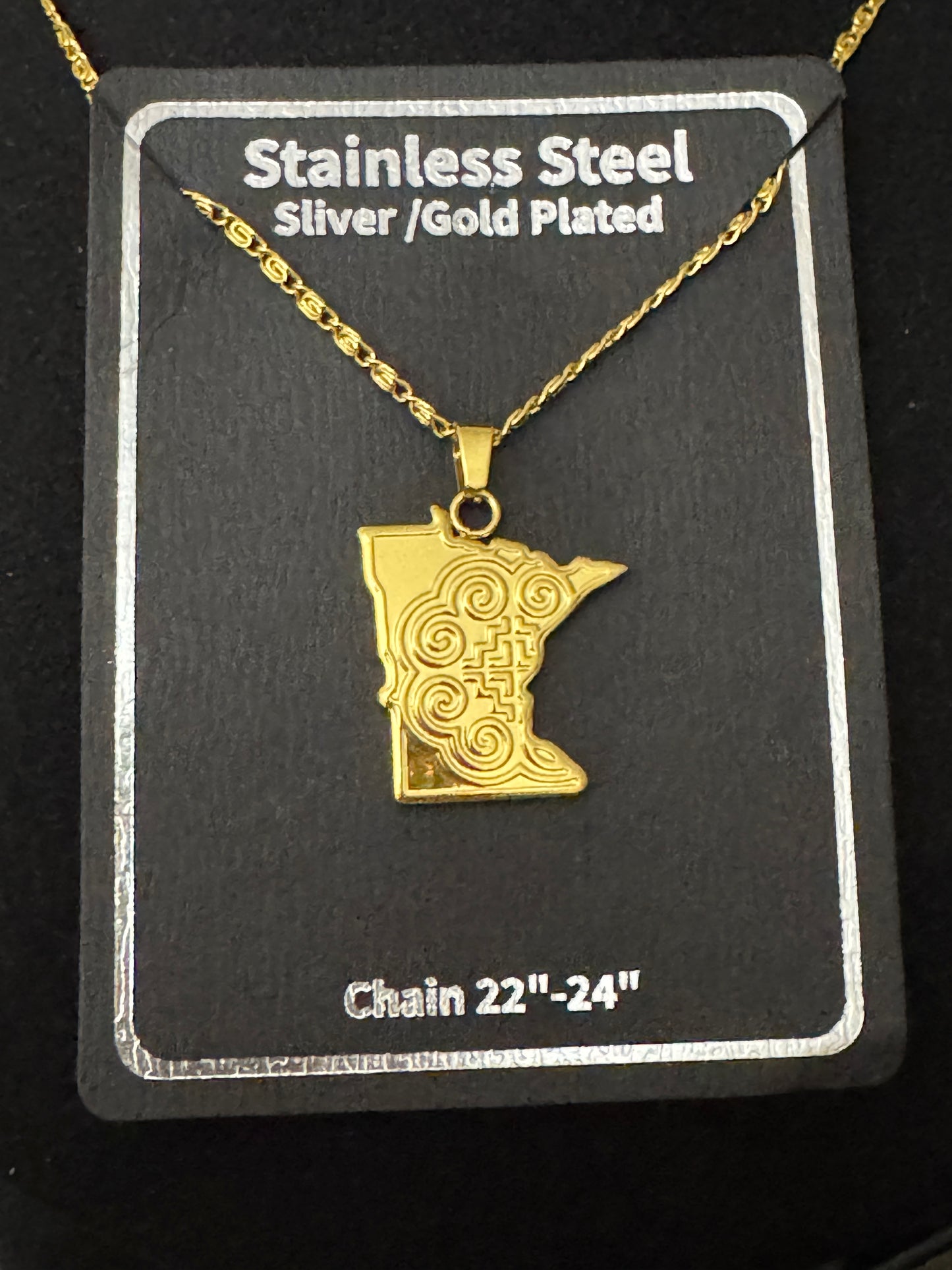 Yang Family of Minnesota Necklace
