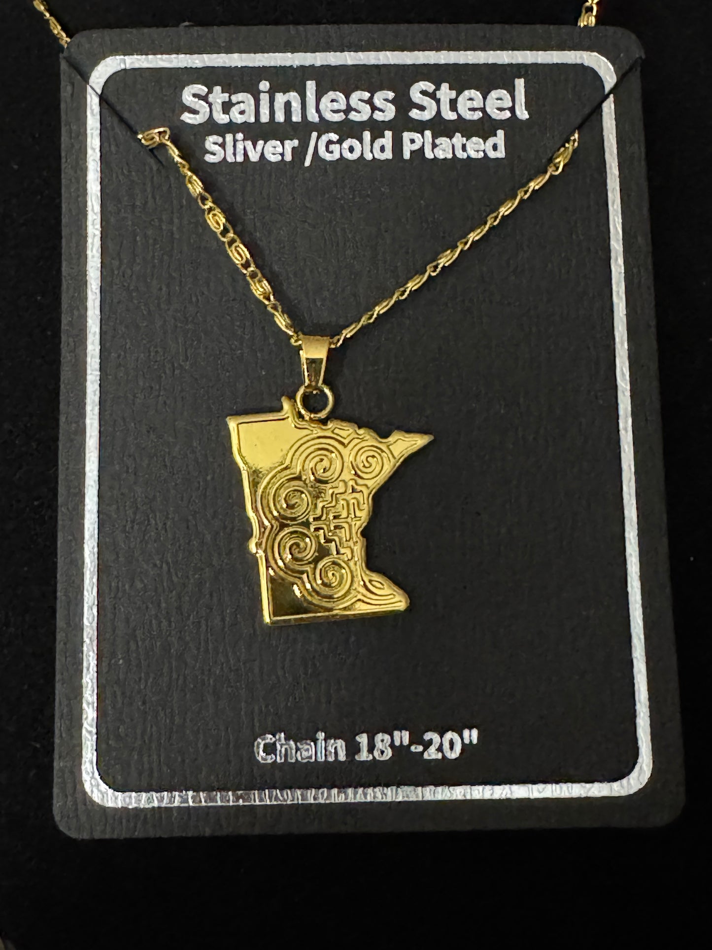 Yang Family of Minnesota Necklace
