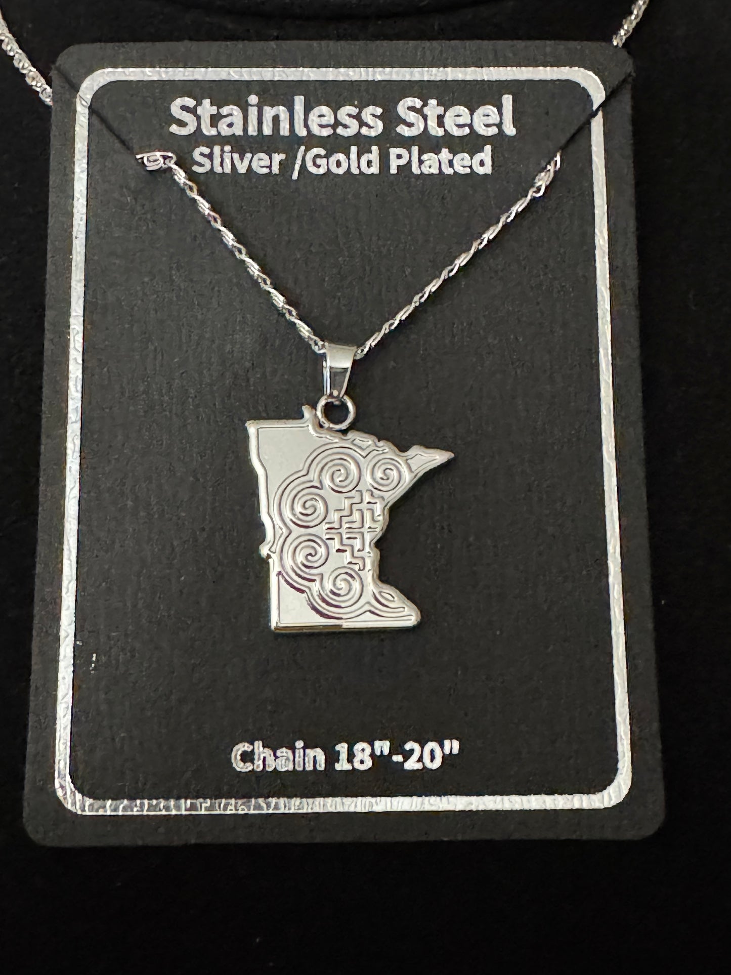 Yang Family of Minnesota Necklace