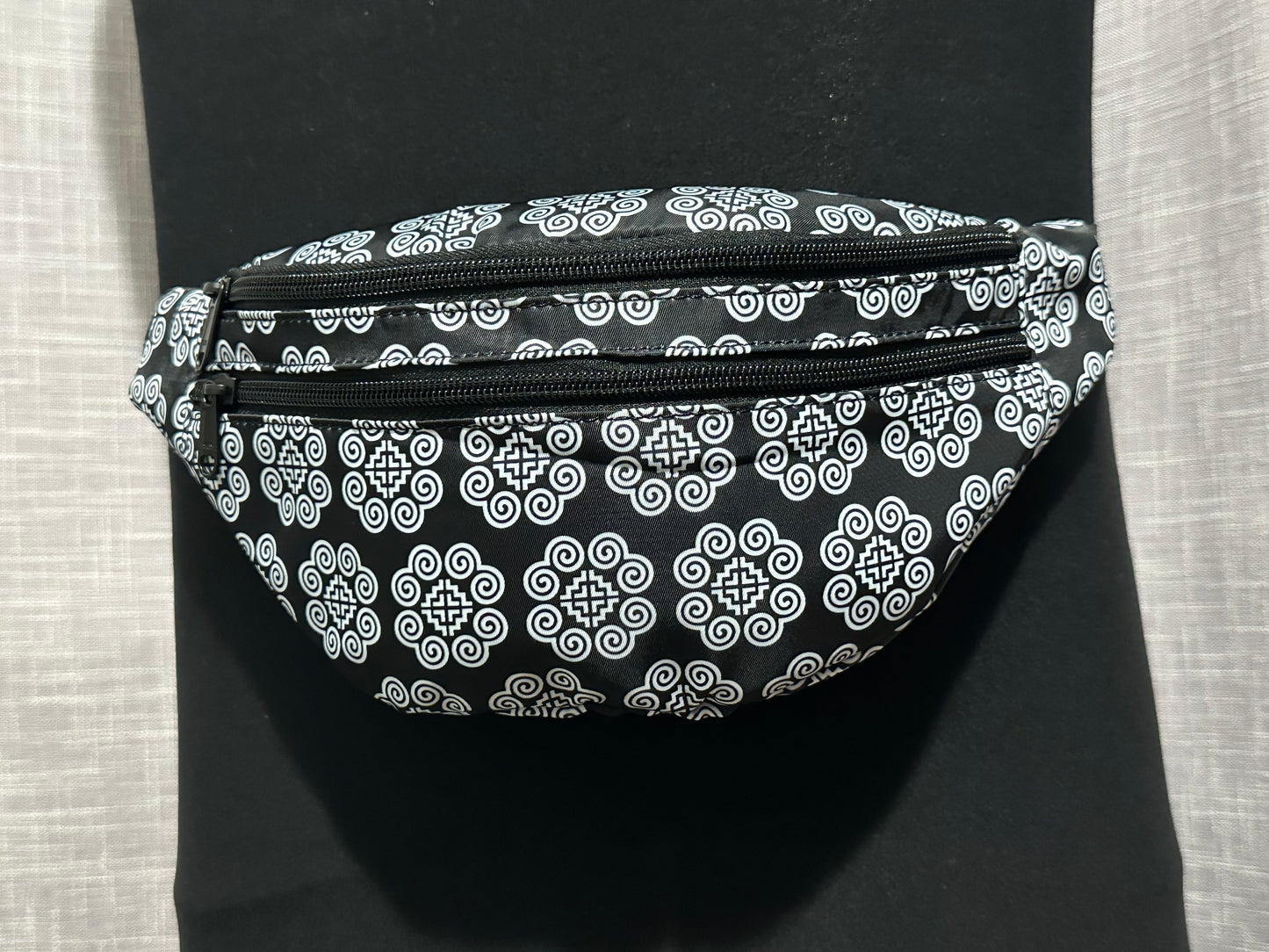 Hmong Fanny pack ( Style #1 )